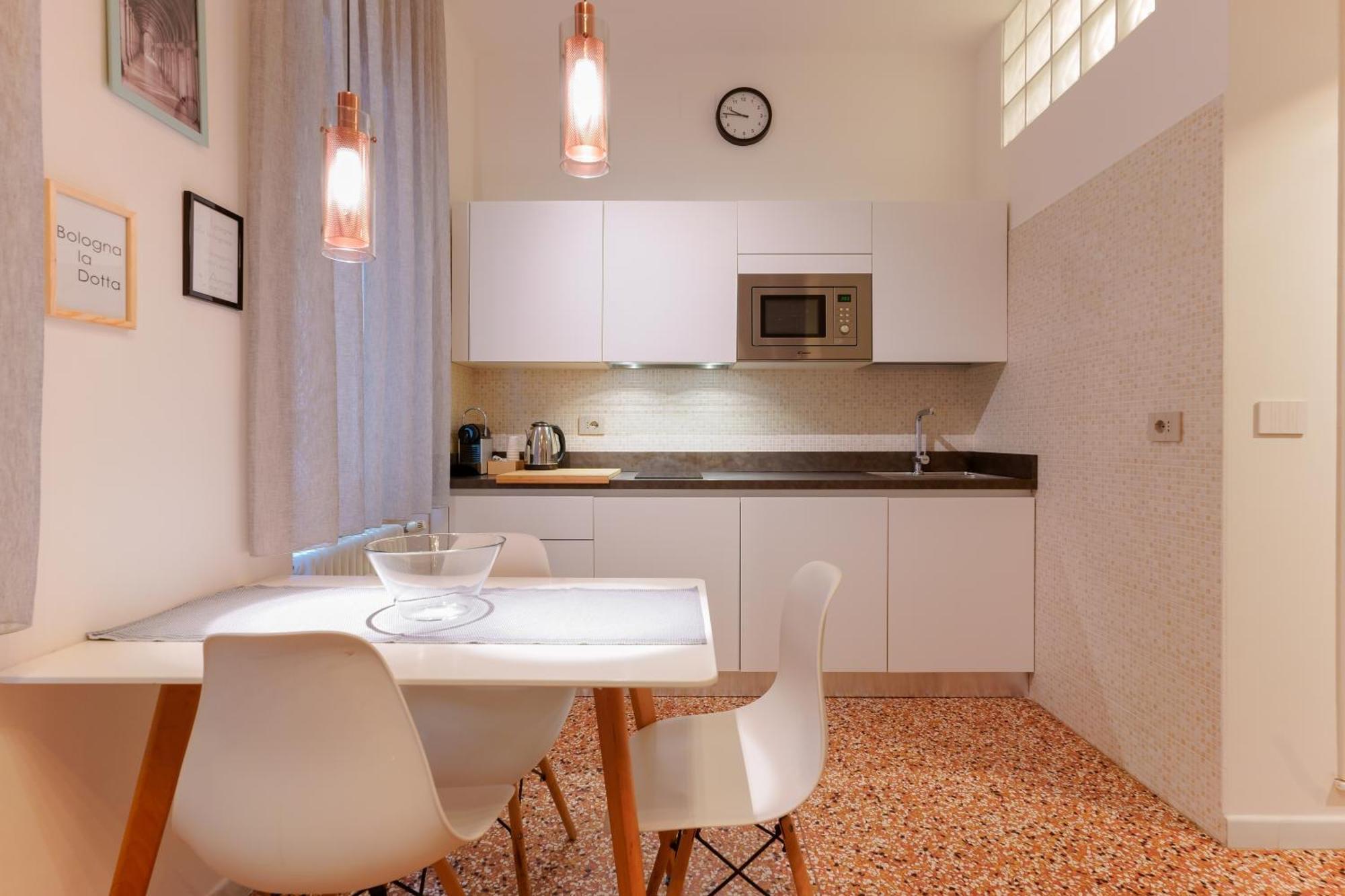 M&M Apartment Bolonia Exterior foto