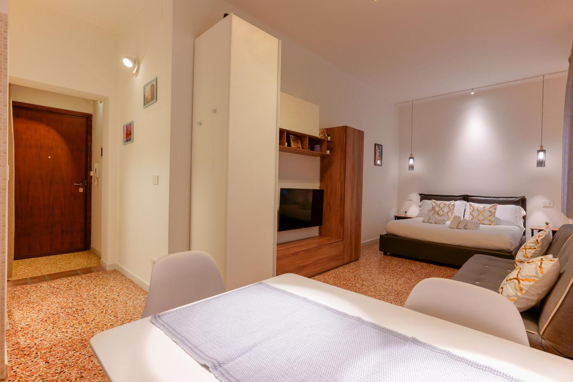 M&M Apartment Bolonia Exterior foto